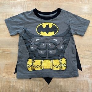 Kids boys Batman tee shirt top with detachable cape superhero costume